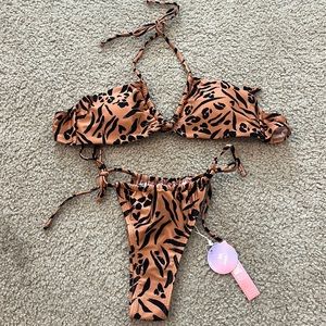 Cupshe Bikini (JoJo Fletcher Collab)